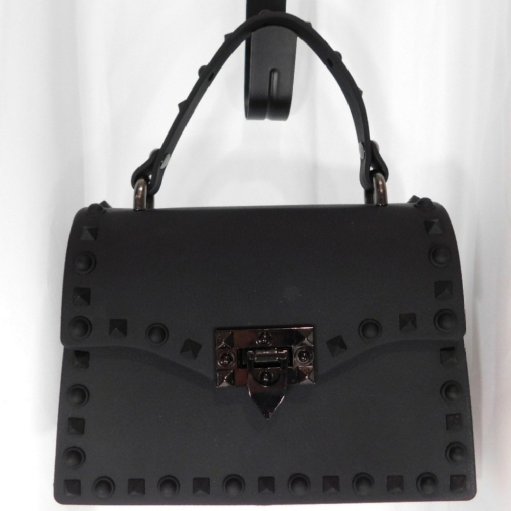 AKIRA purse
